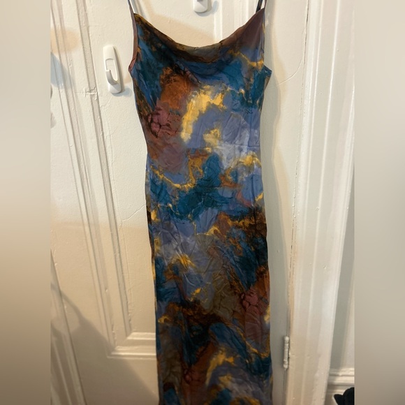 Micas Midi Abstract Dress with Cowl Neck - Picture 3 of 6